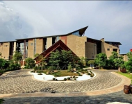 正中高尔夫酒店